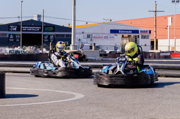 Kart SODI listo en boxes antes de salir a pista
